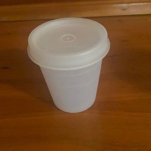 Tupperware teaspoon container